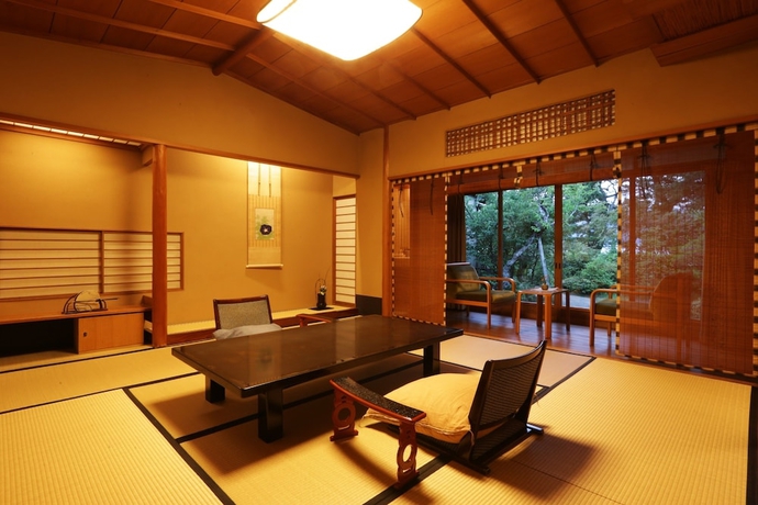 Imagen de la habitación del Hotel Monjusou Shourotei. Foto 12