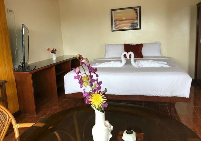 Imagen general del Hotel Monkey Beach Dive Resort. Foto 7