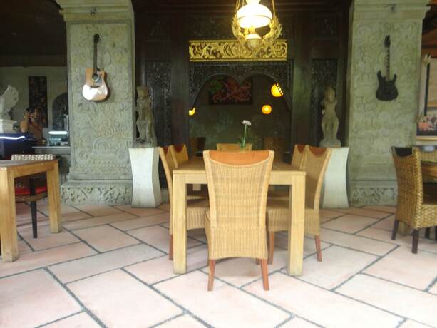 Imagen general del Hotel Monkey Forest Bungalow. Foto 6