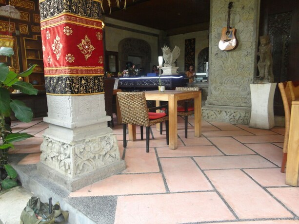 Imagen de los interiores del Hotel Monkey Forest Bungalow. Foto 38