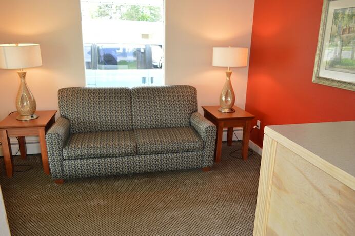 Imagen general del Hotel Monnie Lynn Motel. Foto 9