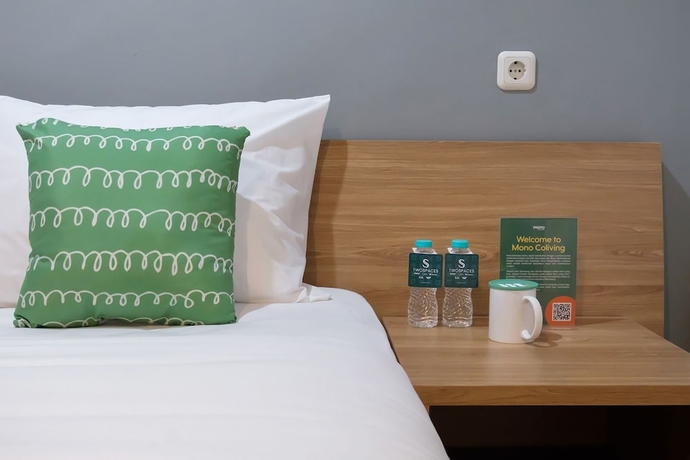 Imagen de la habitación del Hotel Mono Coliving Brotojoyo Semarang. Foto 1