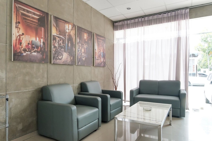 Imagen de los interiores del Hotel Mono Coliving Brotojoyo Semarang. Foto 10