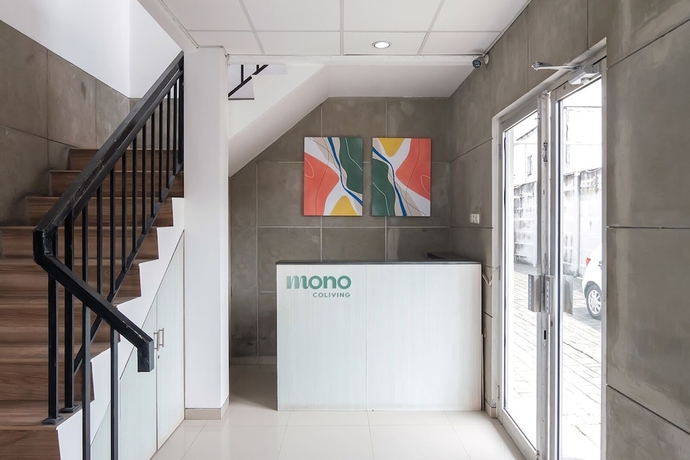 Imagen de los interiores del Hotel Mono Coliving Brotojoyo Semarang. Foto 15