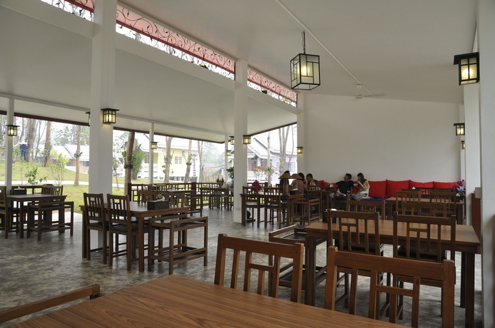 Imagen del bar/restaurante del Hotel Monoceros Resort. Foto 8