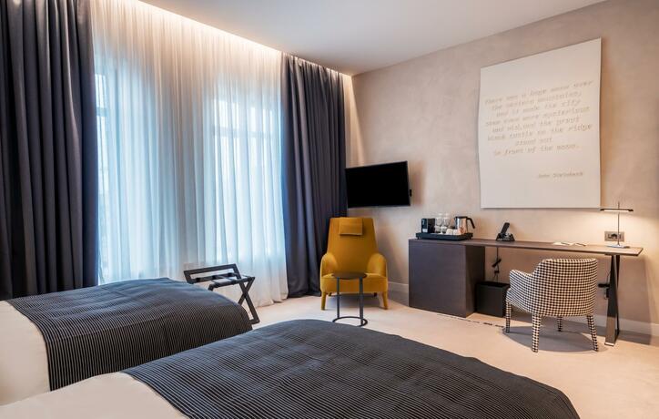 Imagen general del Hotel Monograph Freedom Square. Foto 5