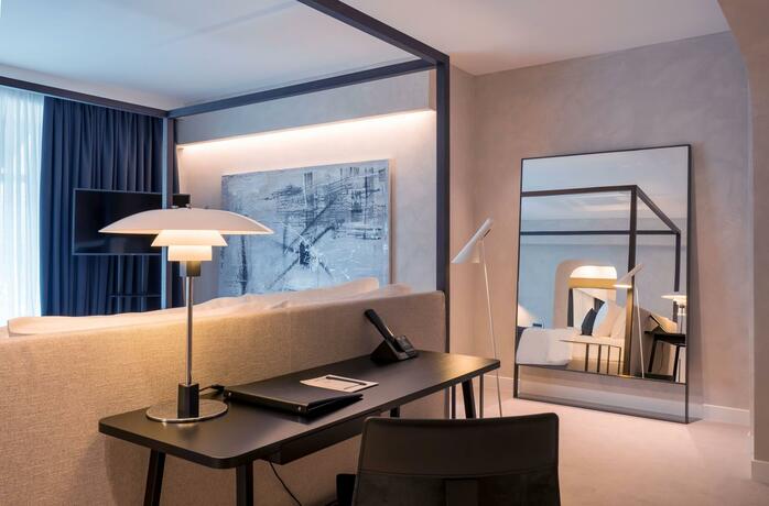 Imagen general del Hotel Monograph Freedom Square. Foto 9