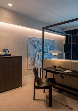 Imagen general del Hotel Monograph Freedom Square. Foto 19