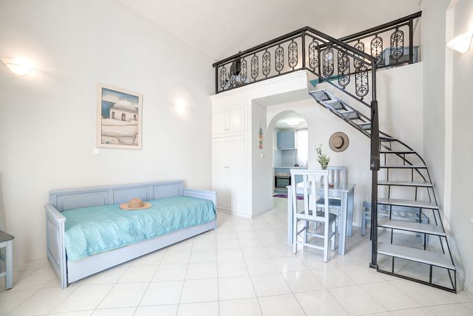 Imagen de los interiores del Hotel Monolithia. Foto 19