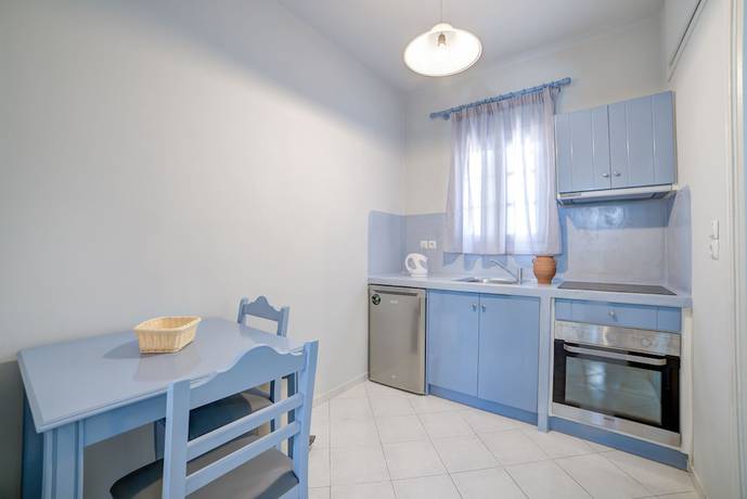 Imagen de la habitación del Hotel Monolithia. Foto 16