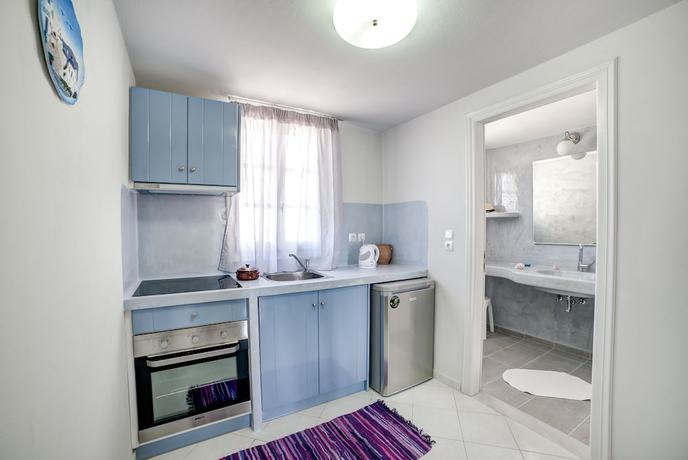 Imagen de la habitación del Hotel Monolithia. Foto 17