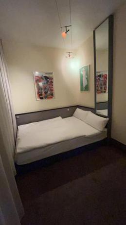 Imagen de la habitación del Hotel Monopol City Centre. Foto 20