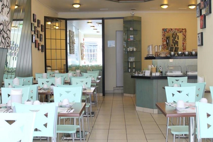 Imagen general del Hotel Monopol, Dusseldorf. Foto 6