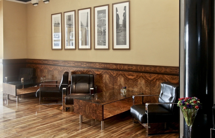Imagen de los interiores del Hotel Monopol, Katowice. Foto 19