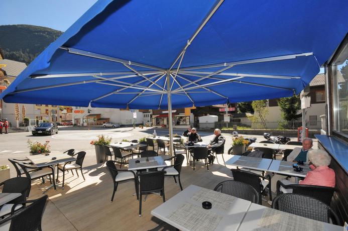 Imagen general del Hotel Monopol-metropol. Foto 2