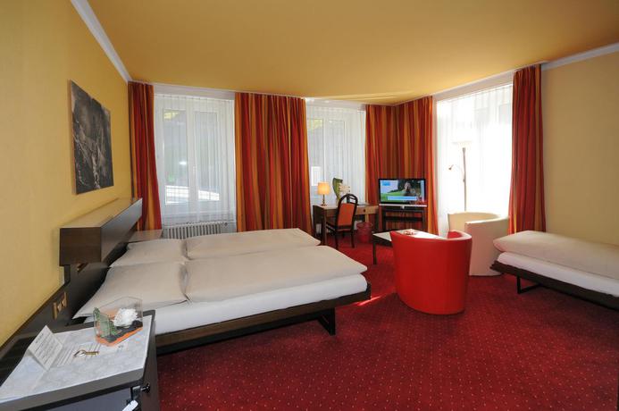 Imagen general del Hotel Monopol-metropol. Foto 12