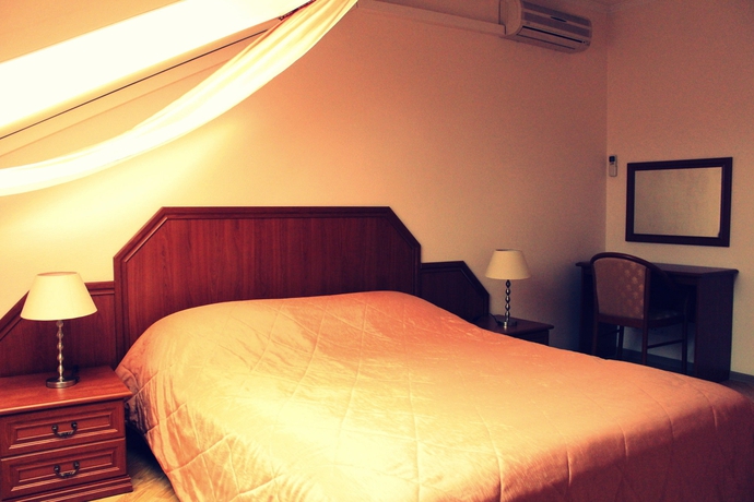 Imagen de la habitación del Hotel Monplaisir. Foto 3