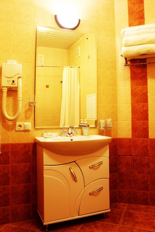 Imagen de la habitación del Hotel Monplaisir. Foto 6