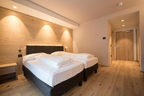 Imagen de la habitación del Hotel Monroc. Foto 5