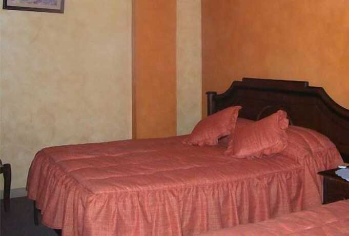 Imagen de la habitación del Hotel Monserrat, COCHABAMBA. Foto 11
