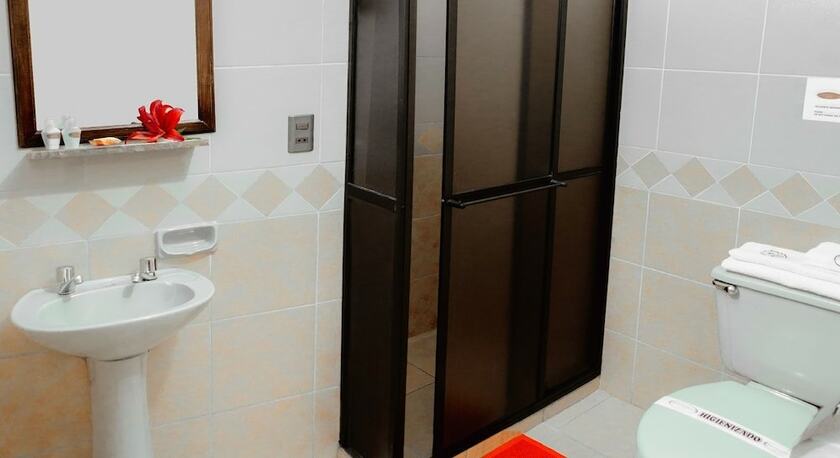 Imagen de la habitación del Hotel Monserrat, COCHABAMBA. Foto 18