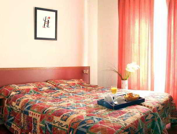 Imagen de la habitación del Hotel Monsieur Aristide. Foto 3