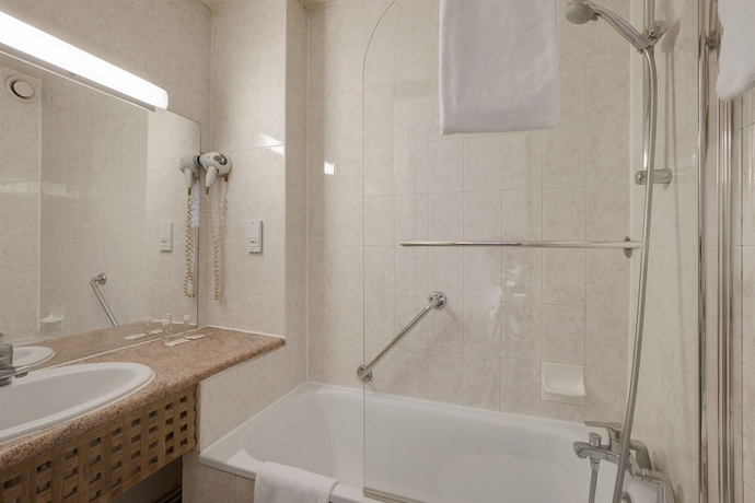 Imagen de la habitación del Hotel Monsieur Helder. Foto 14