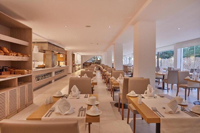 Imagen del bar/restaurante del Hotel Monsuau Cala D'or Boutique - Adults Only. Foto 8