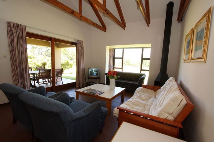 Imagen de los exteriores del Hotel Mont Aux Sources. Foto 10