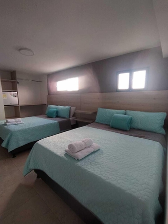 Imagen de la habitación del Hotel Mont Blanc, Circasia. Foto 4
