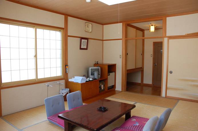 Imagen de la habitación del Hotel Mont Blanc Hakuba. Foto 9