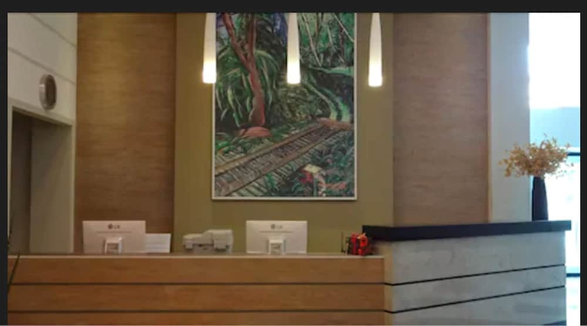Imagen de los interiores del Hotel Mont Blanc Suites. Foto 14
