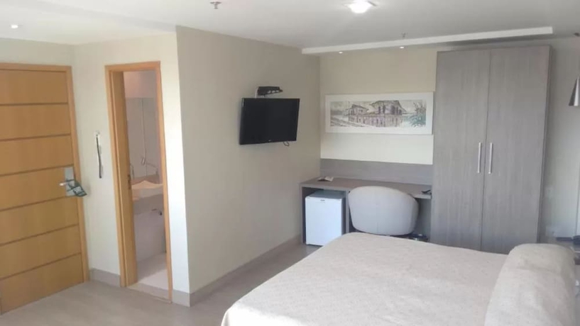 Imagen de la habitación del Hotel Mont Blanc Suites. Foto 13