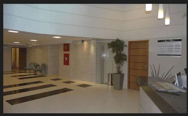 Imagen de los interiores del Hotel Mont Blanc Suites. Foto 19
