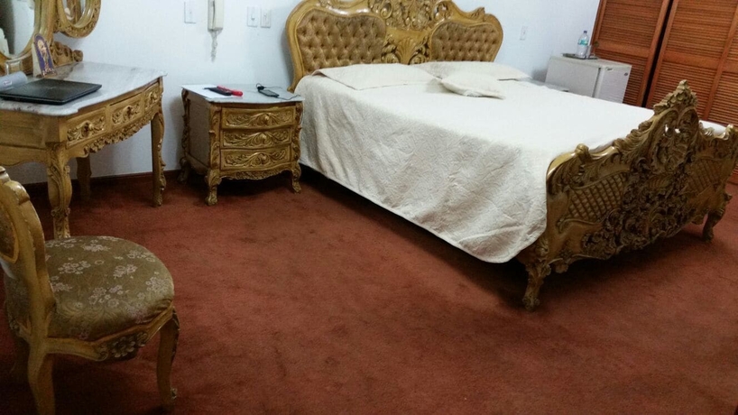 Imagen general del Hotel Mont Bleu. Foto 2