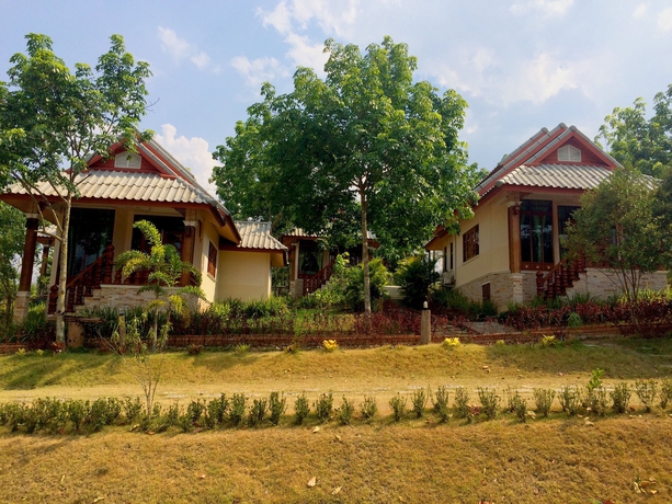 Imagen de los exteriores del Hotel Mont Goei Pai. Foto 12