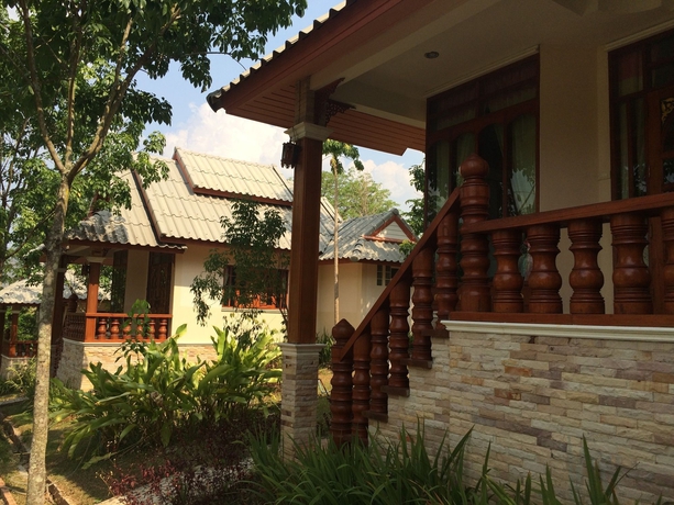 Imagen de los exteriores del Hotel Mont Goei Pai. Foto 13