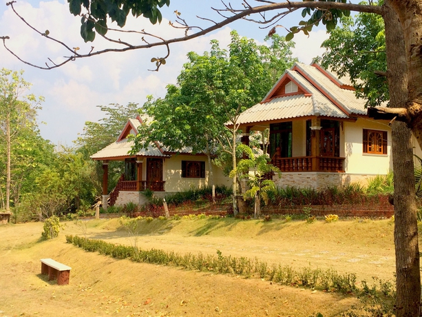 Imagen de los exteriores del Hotel Mont Goei Pai. Foto 14