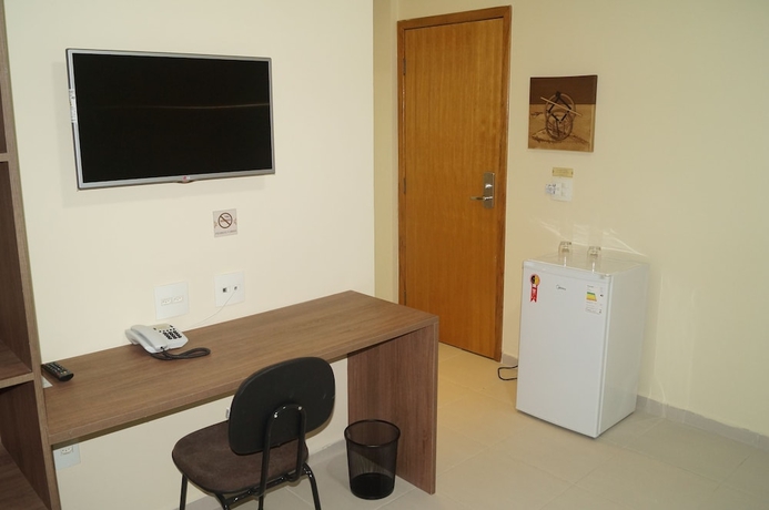 Imagen de la habitación del Hotel Mont Rey. Foto 8