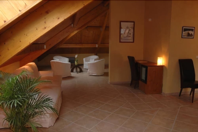 Imagen de la habitación del Hotel Mont Thabor, Alpes Franceses. Foto 13