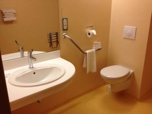 Imagen de la habitación del Hotel Mont Vernon. Foto 5