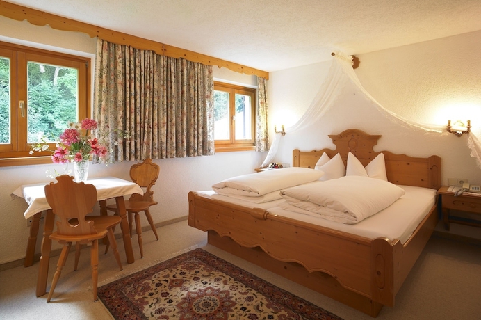 Imagen de la habitación del Hotel Montabella. Foto 7