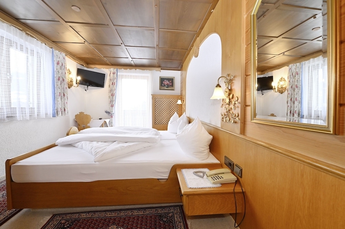 Imagen de la habitación del Hotel Montabella. Foto 12