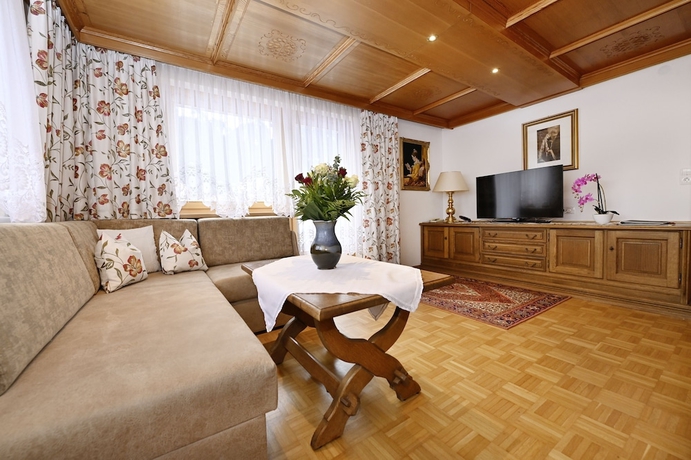 Imagen de la habitación del Hotel Montabella. Foto 13
