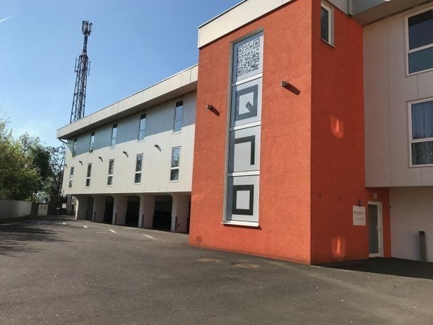 Imagen de los exteriores del Hotel Montagehotel Business and City. Foto 12