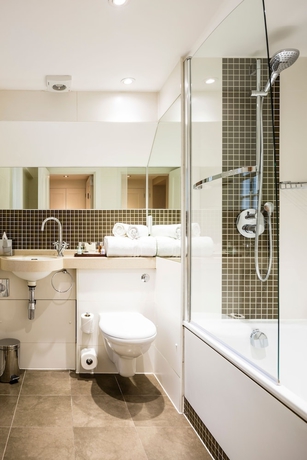 Imagen de la habitación del Hotel Montagu Place. Foto 14