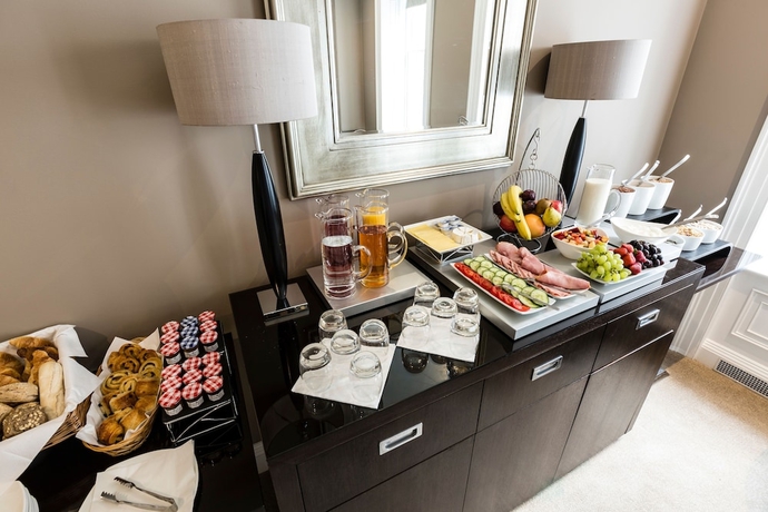 Imagen del bar/restaurante del Hotel Montagu Place. Foto 2