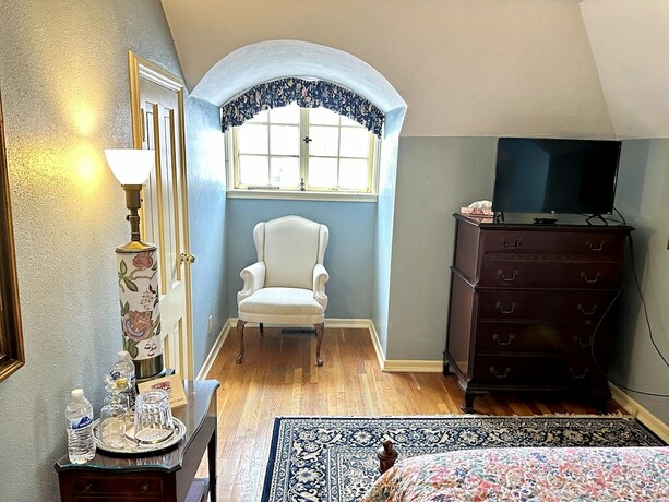 Imagen de la habitación del Hotel Montague Inn. Foto 17
