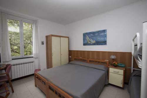 Imagen de la habitación del Hotel Montallegro. Foto 7