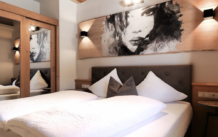 Imagen de la habitación del Hotel Montana Apartments. Foto 10